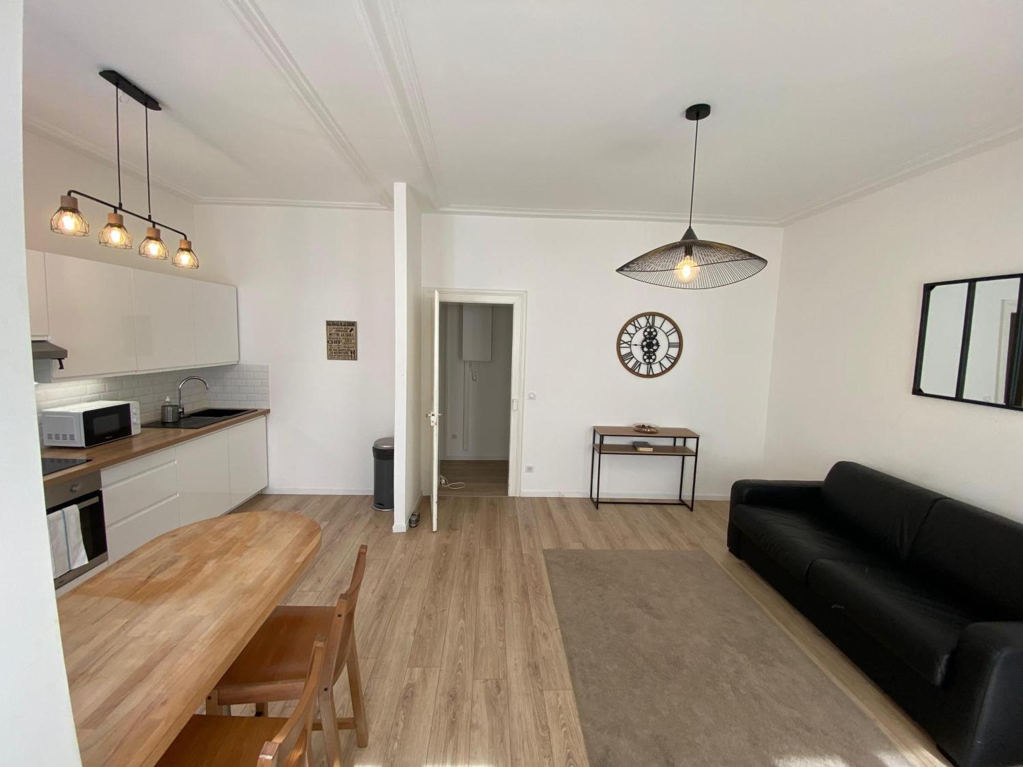Apartment Cosy 48m Centre Et Gare A Pied Proche Musee D Art Moderne Wifi 4 Personnes